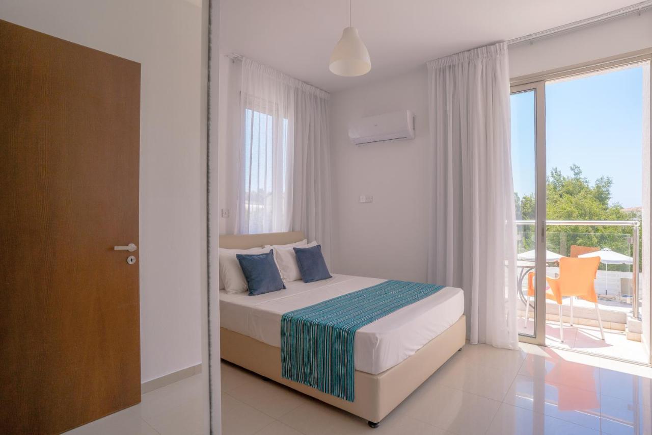 Oniros By Prestige Bookings Peyia Exterior foto